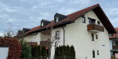 Sonnige 3,5 Zimmer Wohnung - Laufen